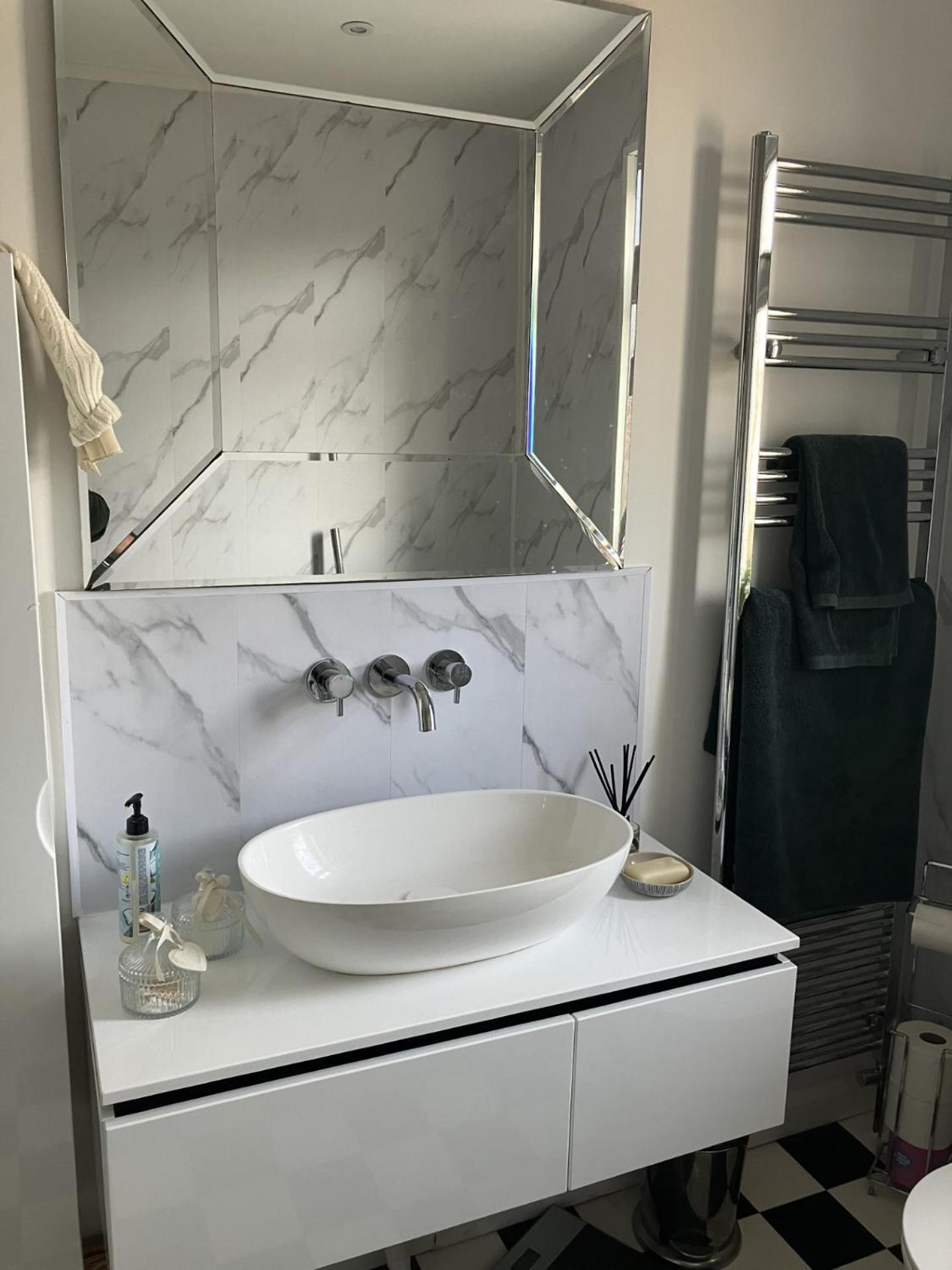 Our Beautifully Renovated Home チチェスター エクステリア 写真