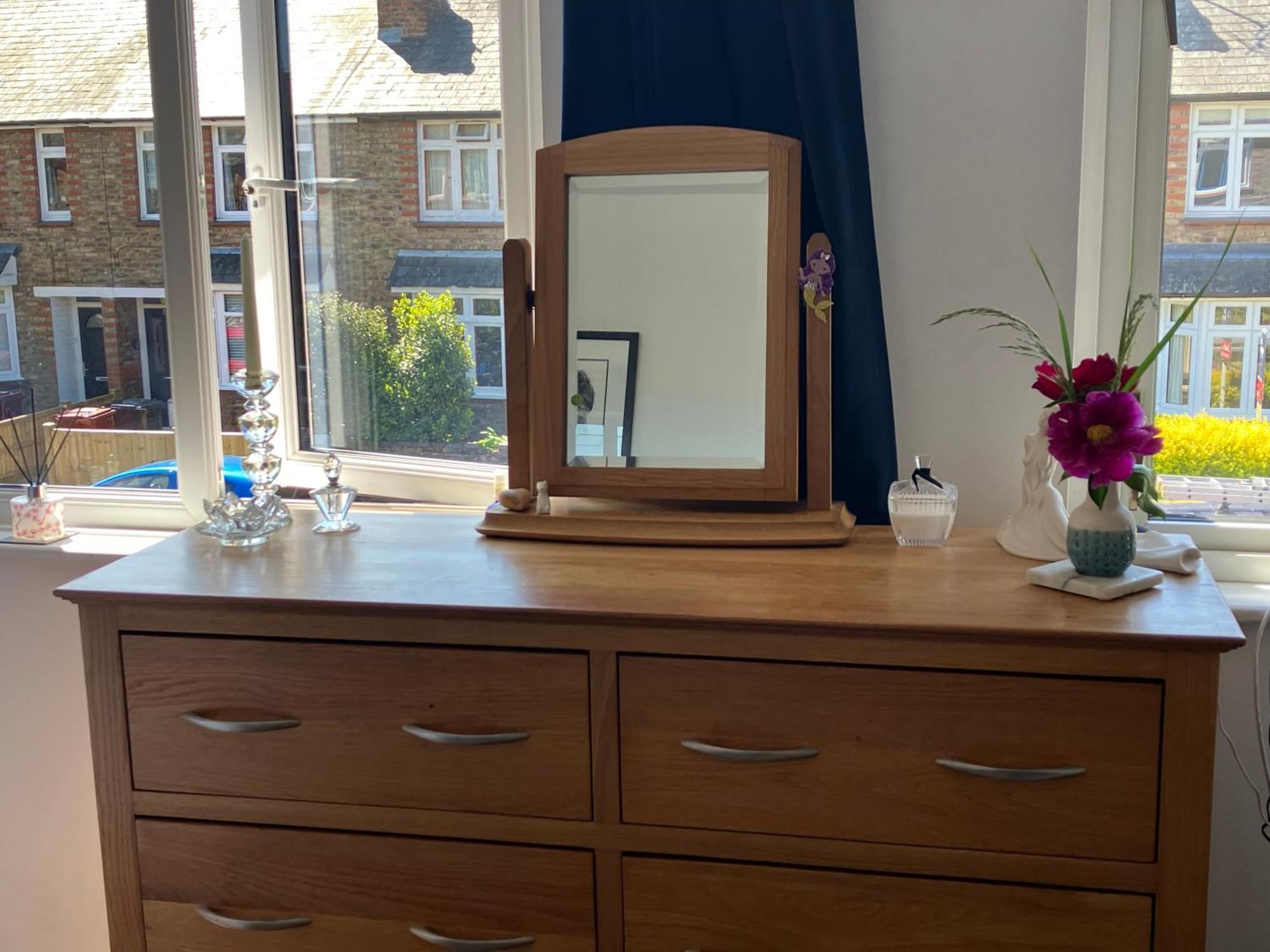 Our Beautifully Renovated Home チチェスター エクステリア 写真